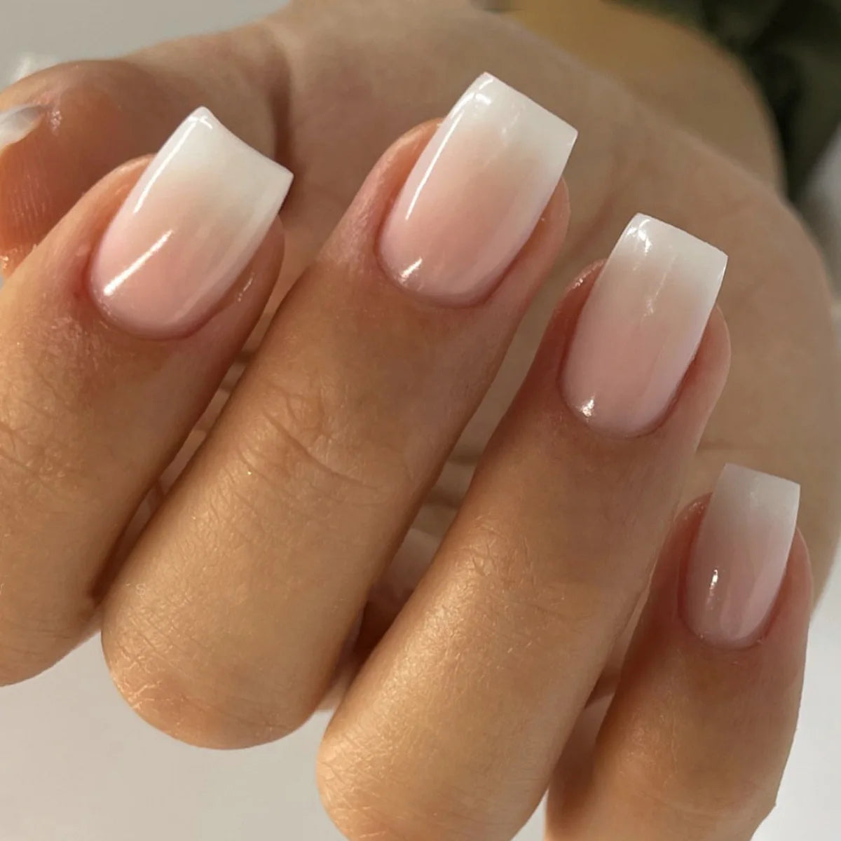 24Pcs Square Press On Nails - Nude White Gradient French False Nail Tips with Full Cover Short Design