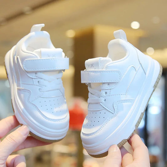Children’s White Sports Shoes — Spring & Autumn Lightweight Anti-Slip Sneakers, Boys Soft Sole Casual Board Shoes