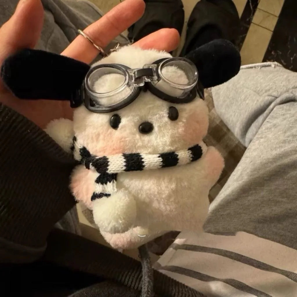 Kawaii Sanrio Pilot Pochacco Plushie Keychain, Instagram Style Bag Hanging Plush Doll, Schoolbag Puppy Pendant, Children’s Gift