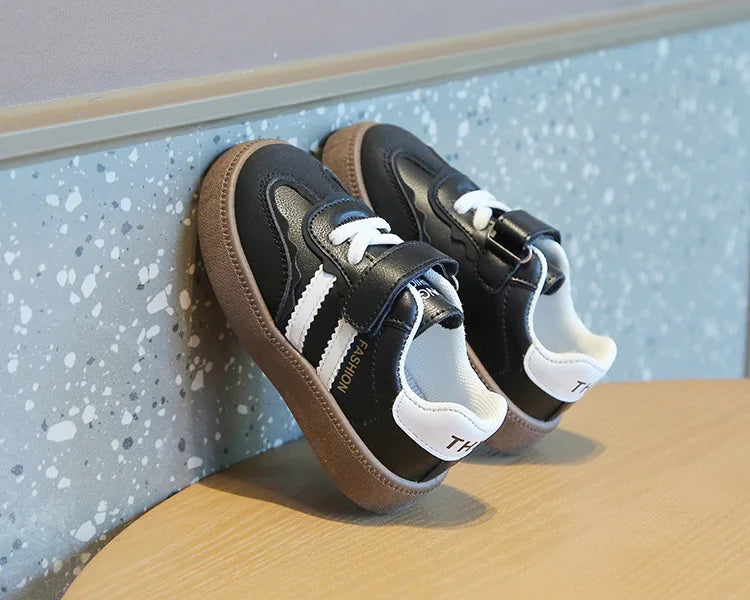Kids Sport Training Sneakers – Spring Autumn Soft Sole Shoes for Boys & Girls, Casual Fashion Skate Shoes