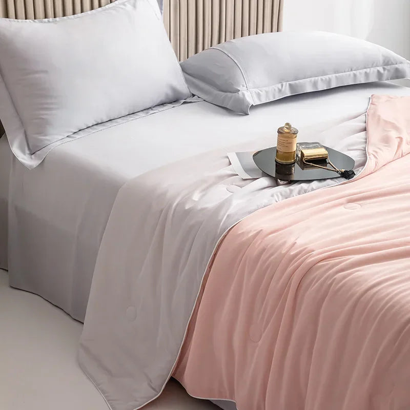 High-Quality Cooling Blanket – Smooth Air-Conditioning Comforter, Lightweight Summer Quilt with Double-Sided Cooling Fabric
