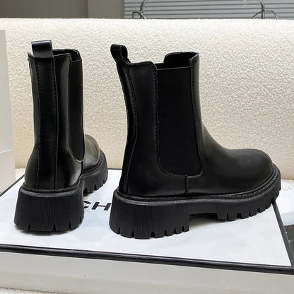 2024 Chelsea Boots – New Thick-Soled Women's Short Boots, Fashionable Autumn & Winter Shoes