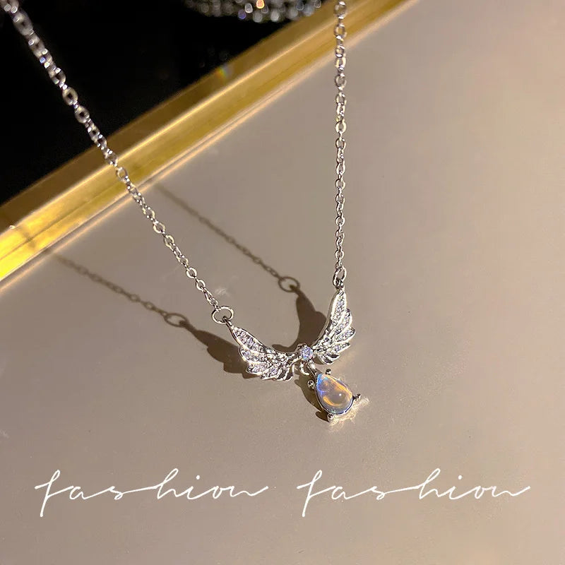 Y2K Crystal Bow Angel Wings Necklace - Heart Pendant Clavicle Chain for Women Trendy Aesthetic Jewelry