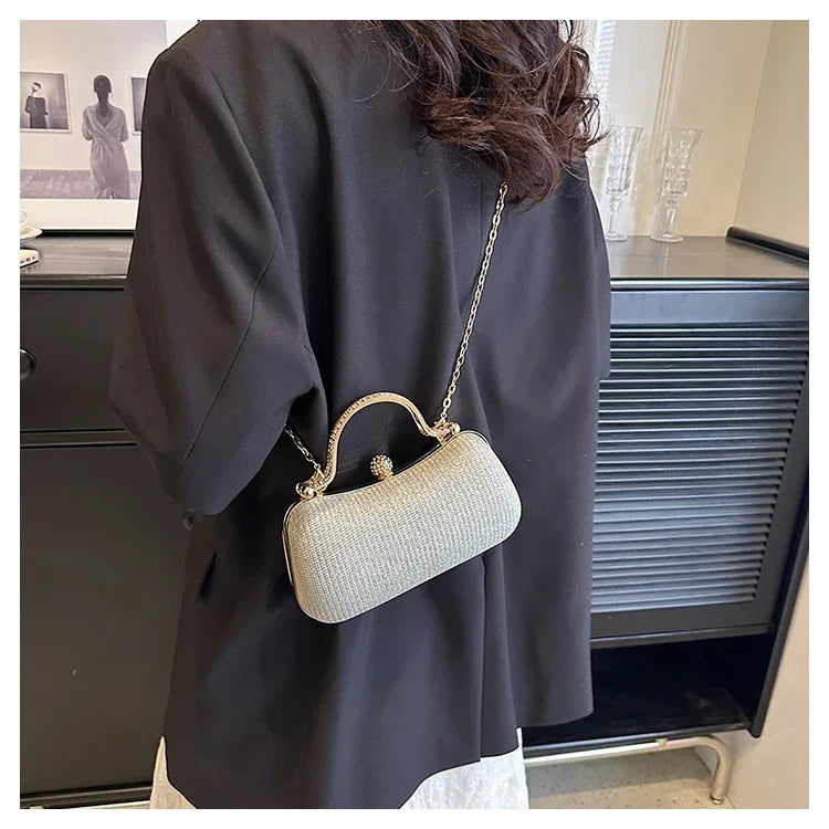 Women’s Chain Evening Shoulder Bag – Vintage Crossbody Handbag Dinner Party Underarm Satchel
