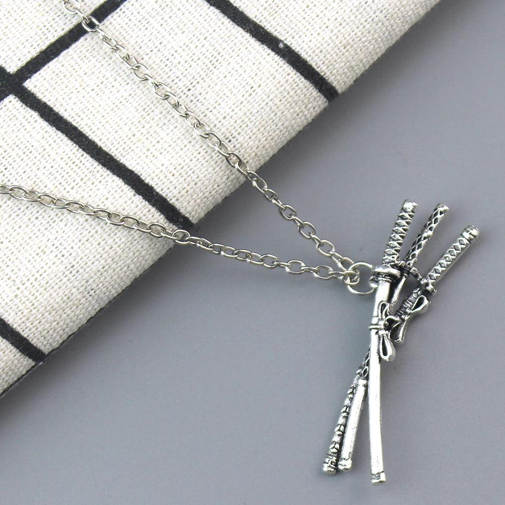Roronoa Zoro Necklace – Three Swords Pendant Cosplay Anime Jewelry Accessory