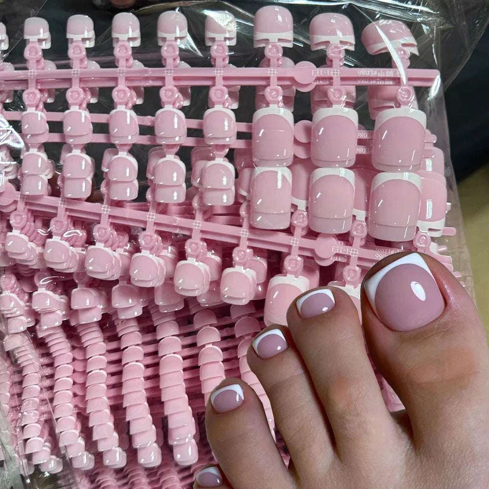 120pcs Short Square French Tip Press-On Toenails – Pink Soft Gel Full Cover False Toe Nail Tips with White Edge Nail Extensions