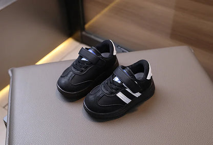 Toddler & Kids White Sneakers — Fashionable Non-Slip Walking Shoes for Boys & Girls, Breathable Outdoor Sport Casual Shoes