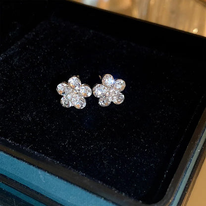 Women’s Light Luxury Zircon Stud Earrings – Flower Leaf Design with Imitation Pearl for Elegant Party & Wedding Jewelry