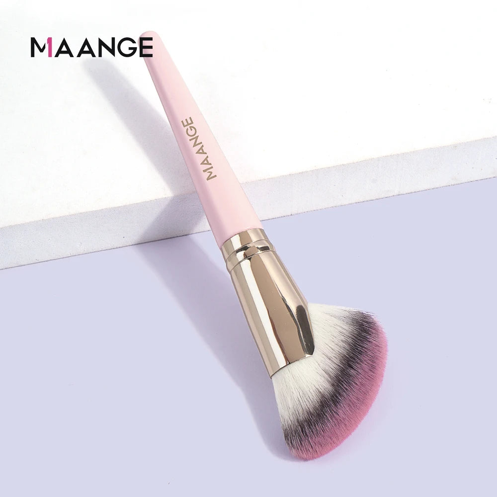 MAANGE Angled Blush & Bronzer Brush – Dense Premium Makeup Brush for Face Contouring & Highlighting, Ideal for Creams & Powders