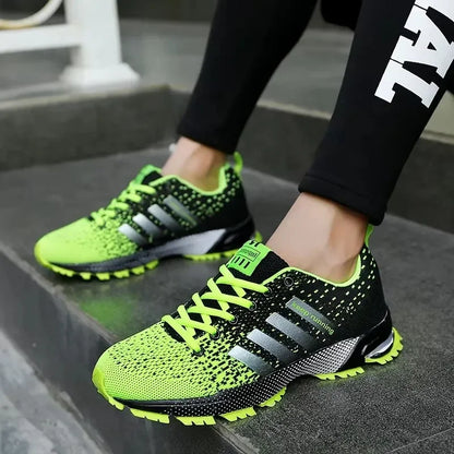 Men's Eye-Catching Street Board Shoes — Color-Match Breathable Anti-Slip Walking Sneakers