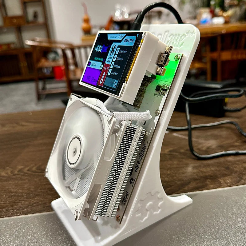 Bitaxe NerdQaxe++ BM1370 Bitcoin Miner — 4.8TH/s ASIC Chip, 68W, 2.4G WiFi Open-Source BTC Mining Machine
