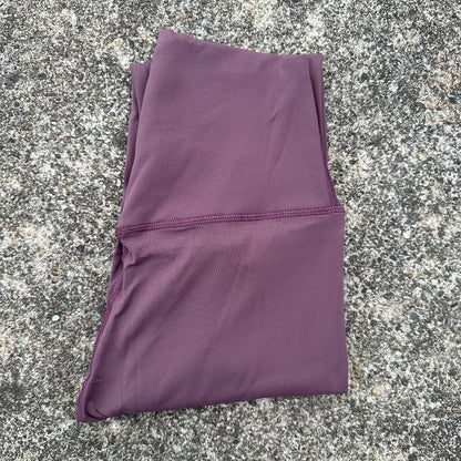 High Waist Women's Yoga Leggings - Solid Color Cropped Gym & Training Pants with Back Pocket
