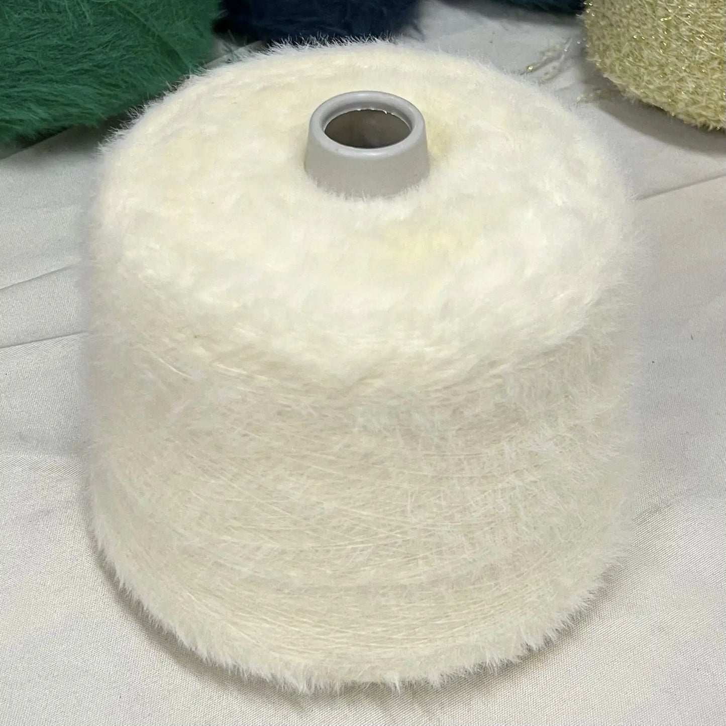 250g Mink Velvet Yarn – Soft Non-Pilling Long & Short Hair Yarn for Shawls, Coats, Scarves & Baby Sweaters