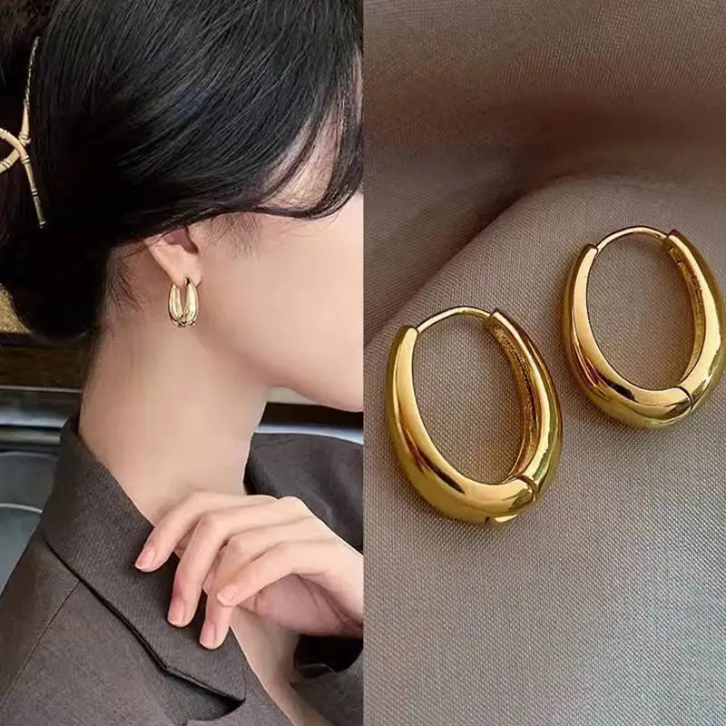 Uworld Hypoallergenic Vintage Round Stud Earrings – Premium 18k Gold Plated Stainless Steel Jewelry for Women Party