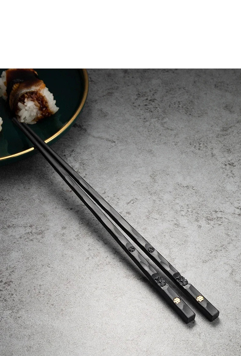 5 Pairs Japanese Reusable Chopsticks – Black Sushi Sticks for Food, Noodles, Alloy Chinese & Korean Kitchen Tableware