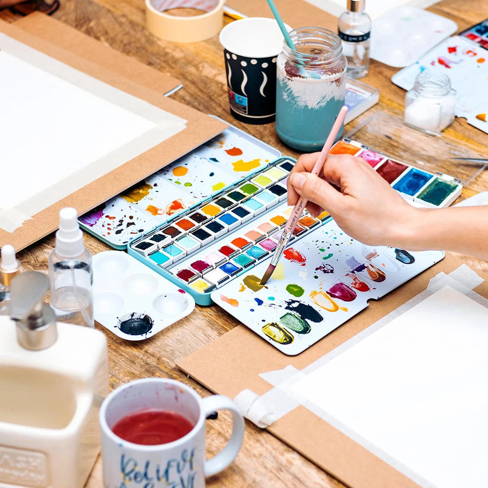 16-Well Transparent Paint Storage Box — Airtight Moisture-Proof Container & Foldable Painting Palette