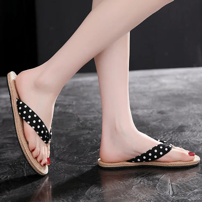 Ladies Summer Weave Beach Flip-Flops – Non-Slip Soft Flat Outdoor Slippers for Women