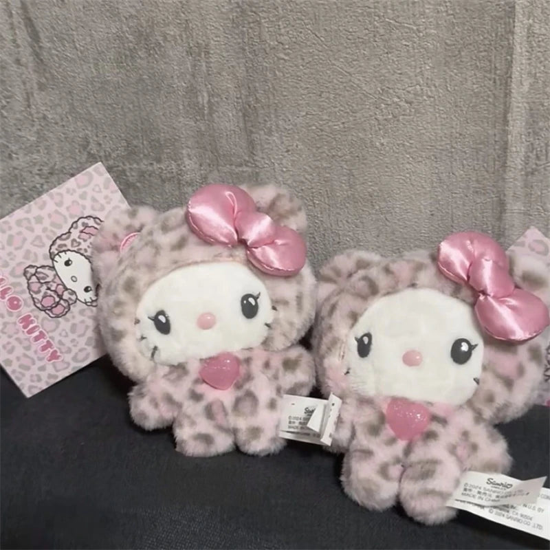 Sanrio Leopard Print Bear Hello Kitty Keychain – Plush Doll Pendant, Cartoon Kitty Cat Bag Decoration, Perfect Gift