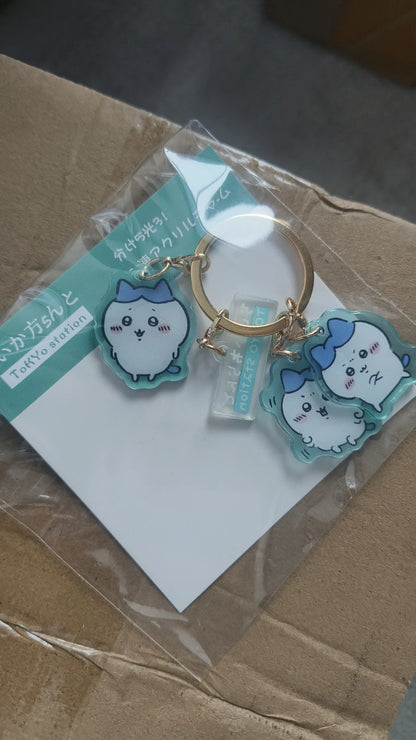 Chiikawa Hachiware USAGI Momoka Acrylic Keychain – Cute Cartoon Pendant for Bags & Gifts