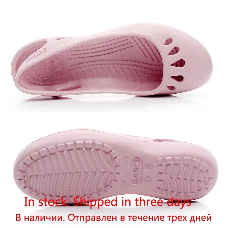 RYAMAG Women’s Clogs Jelly Sandals – Non-Slip Summer Hole Shoes, Waterproof EVA Flat Slippers for Home & Garden