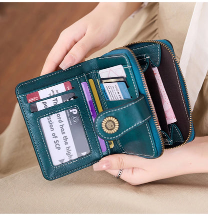 Retro Hollow-Out Short Purse for Women – Multi-Card Zipper Wallet, European & American Fashion Design