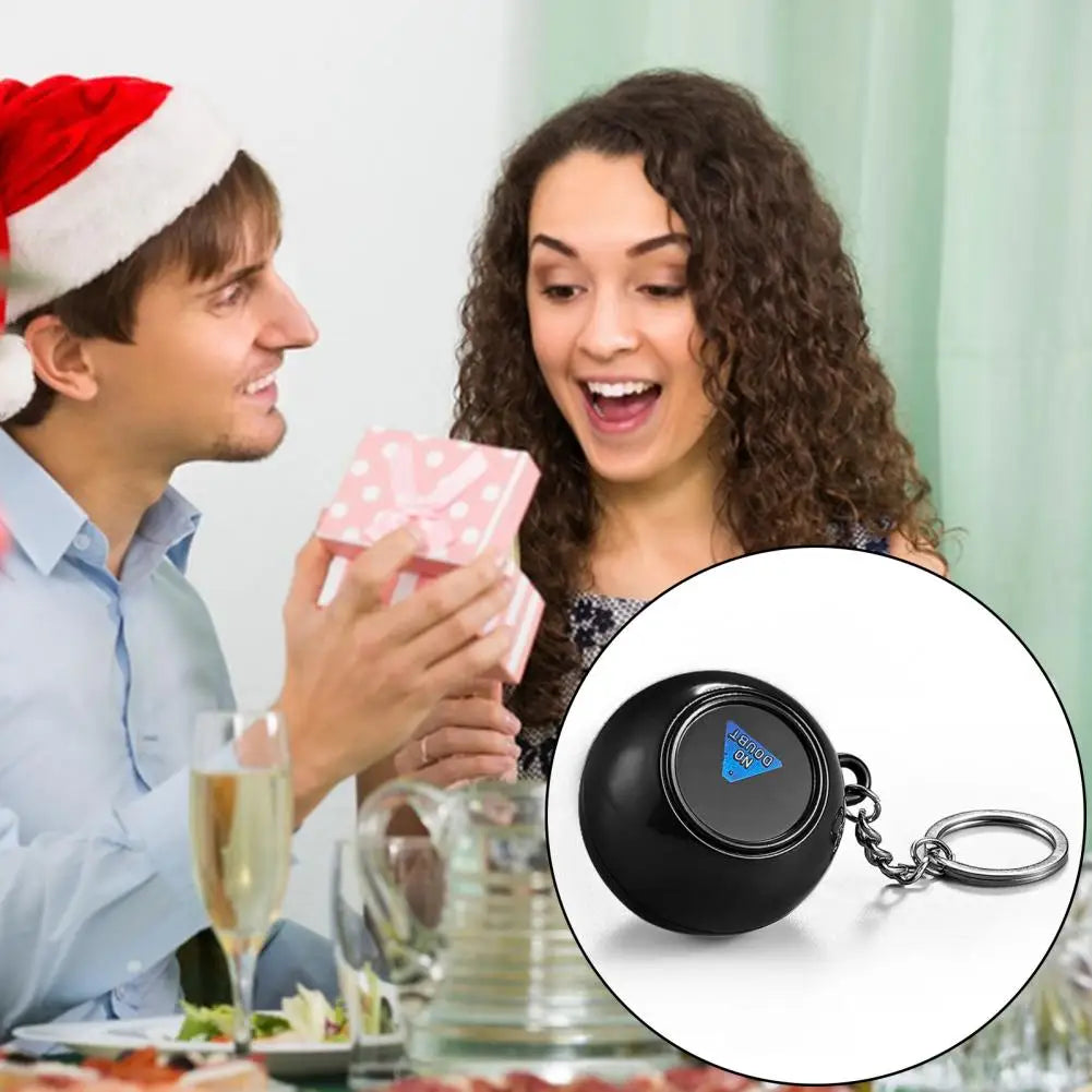 4.5CM Funny Prophecy Ball Keychain – Portable Stress Relief Fortune Telling Decision Maker Key Ring
