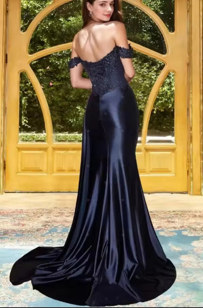 Dark Navy Off-Shoulder Prom Dress – Sweetheart Beaded Lace Evening Gown with High Side Slit, Corset Formal Party Dress 2025