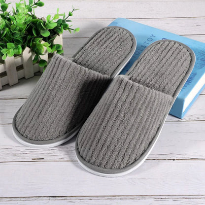 Winter Warm Plush Slippers for Women & Men – Non-Slip Fluffy Indoor House Slides for Bedroom Comfort Couple Home Shoes