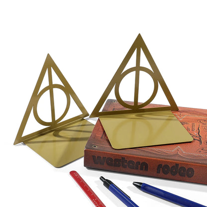 Triangle Metal Bookend – Heavy-Duty Iron Bookend for Desktop Organization, Home & Office Use