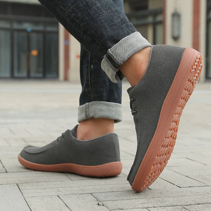 High-Quality Wide Barefoot Non-Slip Casual Walking Shoes – Comfortable Classic Fashion Men’s Sneakers, Plus Size 46