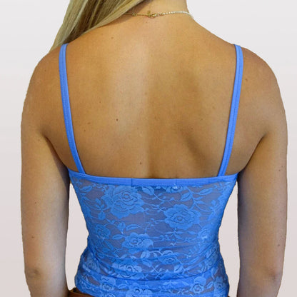Xingqing Women’s Lace Camisole Top – Y2K Coquette See-Through Floral Sleeveless Low Cut Tank, 2000s Streetwear Fashion Top