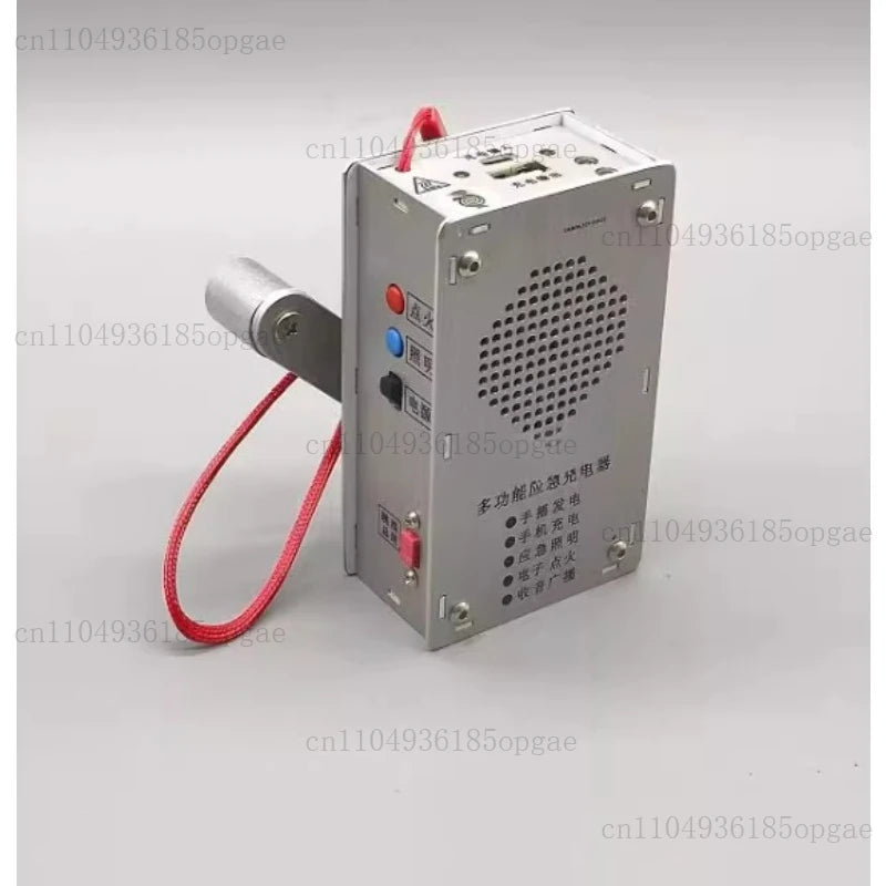 Hand Crank Generator – Multifunctional Radio, Flashlight & USB Charging Device