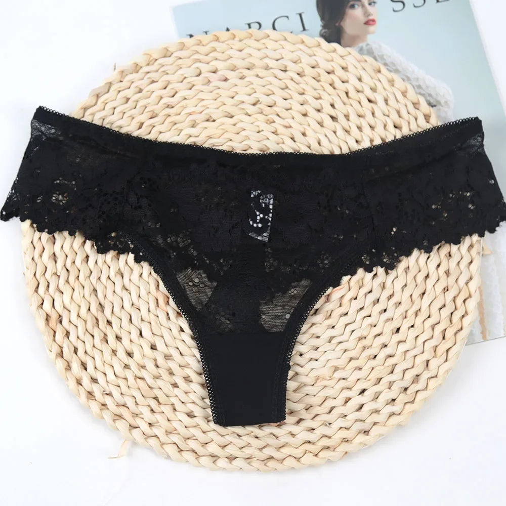 Women’s Black Lace Briefs – Sexy Hollow-Out Floral Low-Waist Panties, Breathable Lingerie Underwear