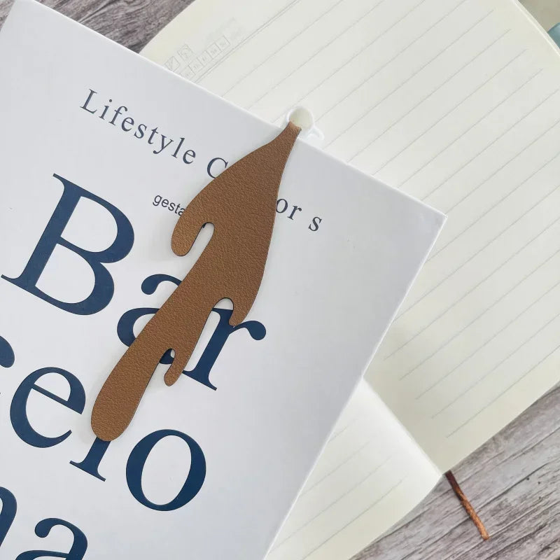 Cute Spilled Coffee Bookmark – Funny Corner Marker for Books, Creative Reading Stationery & School Supplies