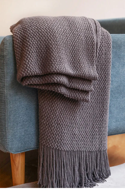 Textile City Knitted Blanket – Thick Waffle Corn Grain Embossed Throw with Tassels, Winter Warm Bedspread 130x240cm