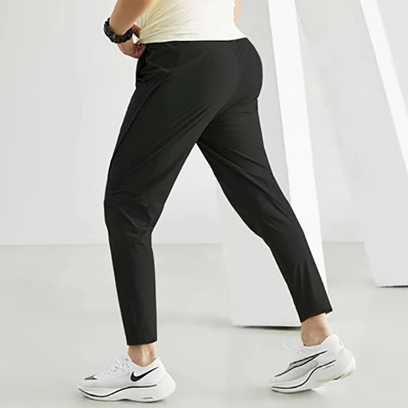 Men’s Quick-Dry Running Pants – Lightweight Jogging Sweatpants with Elastic Waist for Gym & Training