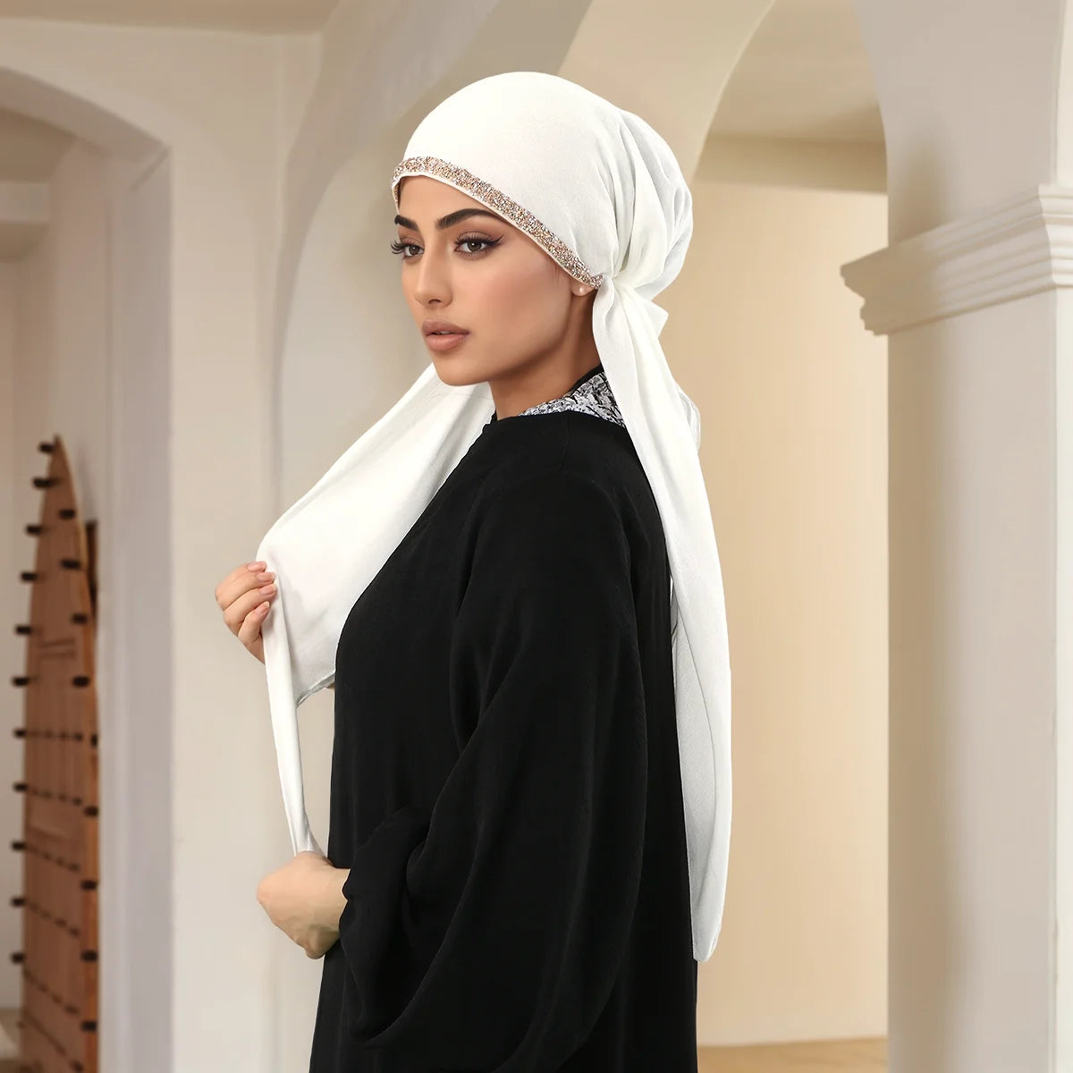 Ramadan Modal Hijab Scarf - Soft Diamond Accent Muslim Head Wrap for Women, Casual Ethnic Headscarf & Shawl