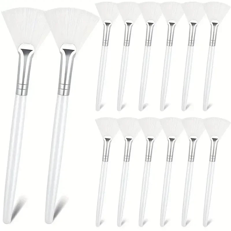 Facial Mask Applicator Brushes - Soft Fan-Shaped Flat Head Cosmetic Brushes for Skincare and Beauty Tools