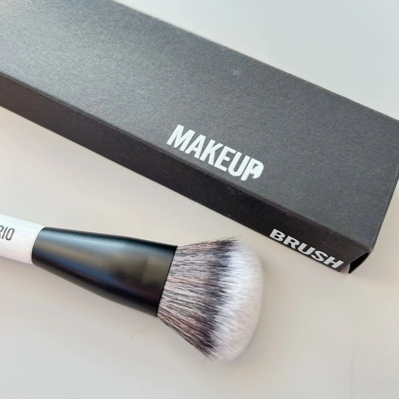 F4 Dual-Ended Makeup Brush – Foundation, Powder, Blush, Contour & Eyeshadow Concealer Brush