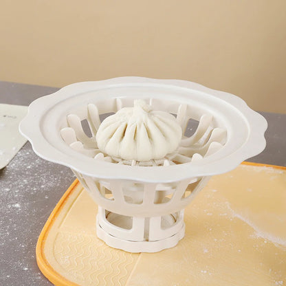Flower Shaped Dumpling & Bun Maker Mold – DIY Pastry, Pie & Homemade Baking Tool