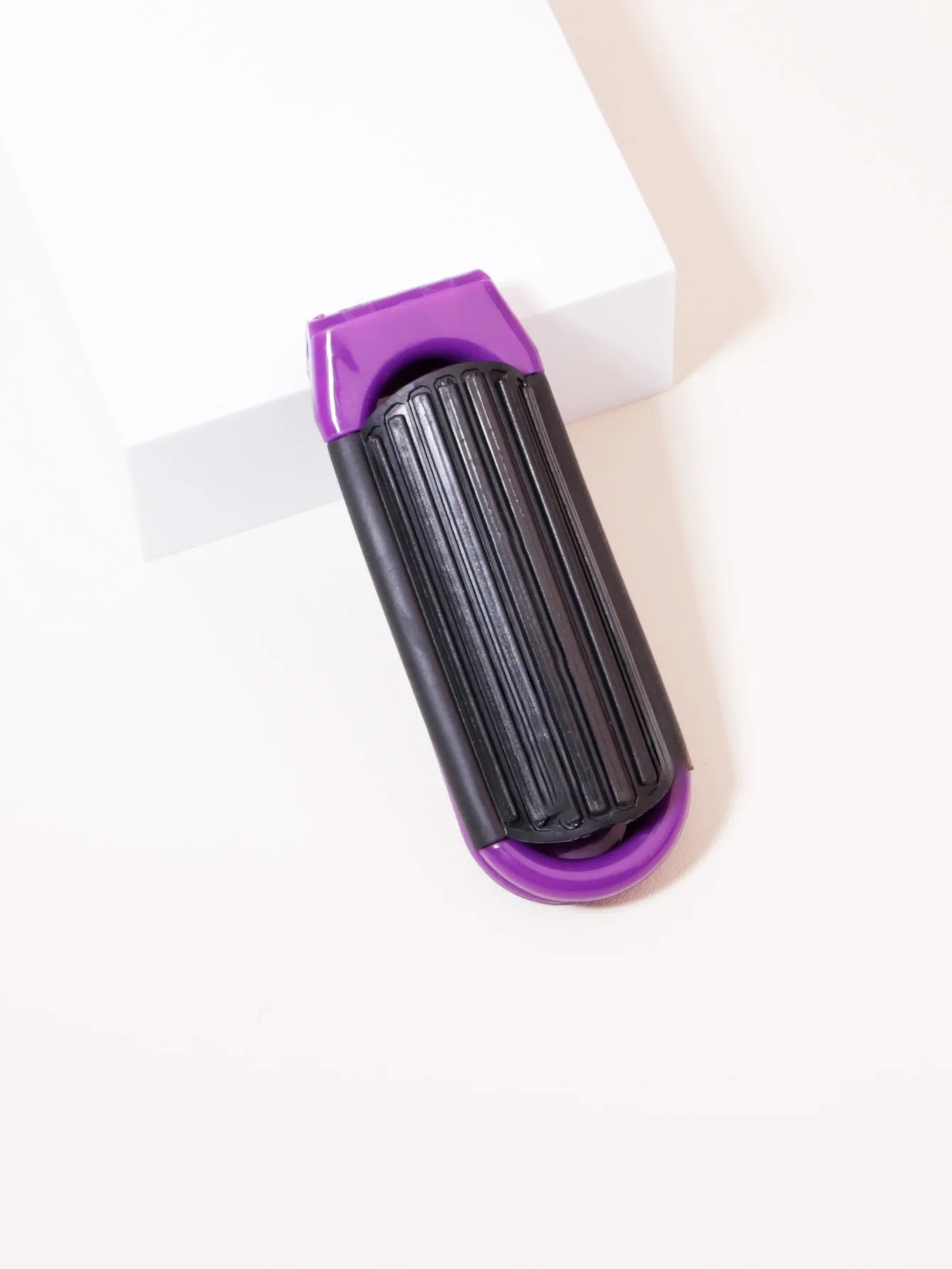 Folding Pocket Mirror Comb – Portable Travel Comb, Essential for On-the-Go Hair Care