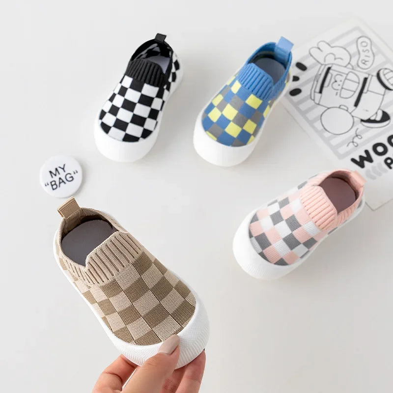 2025 Spring Toddler Slip-On Shoes – Non-Slip First Walkers for Boys and Girls, Classic Plaid Sneakers