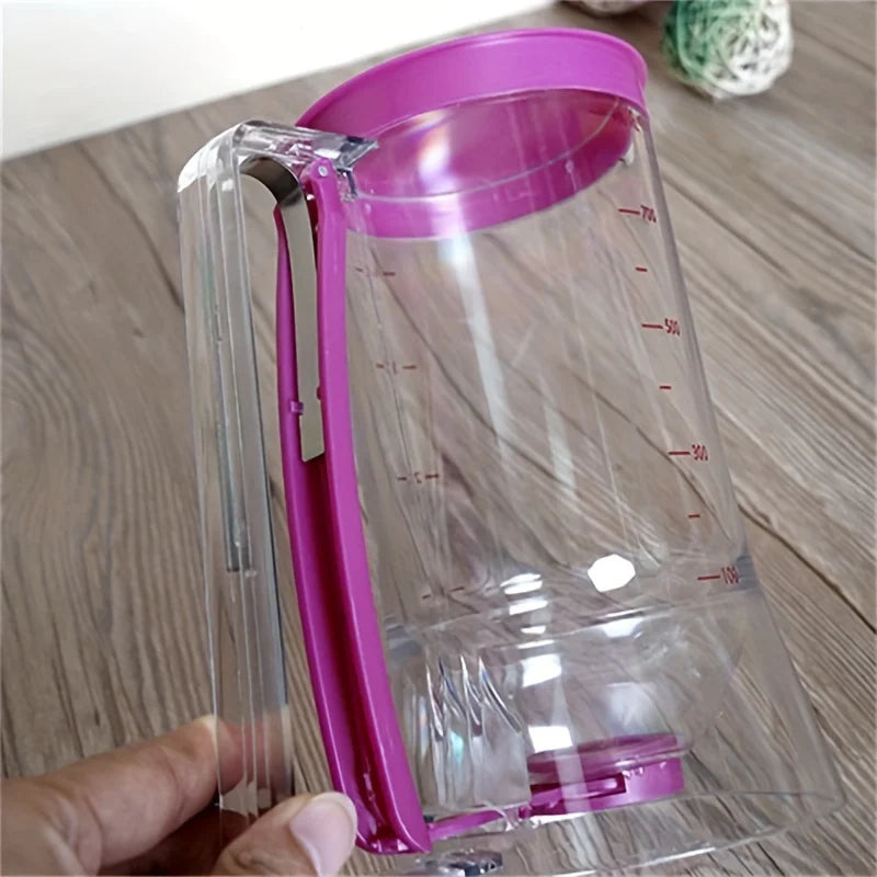 Handheld 900ml Batter Dispenser with Graduated Funnel - Perfect for Pancakes, Cupcakes, and Cakes (1 Piece)