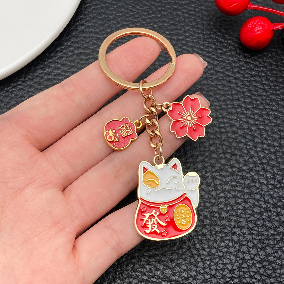 Maneki Neko Lucky Cat Keychain - Japanese Koi Fish Alloy Car Key Pendant & Lucky Bag Charm