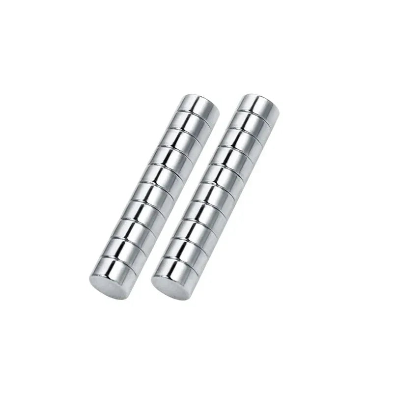Mini Magnet for Acrylic Nails - Nail Cutter Tool for Manicure Tips, False Nails, and Length Cutting, Nail Clipper Supplies