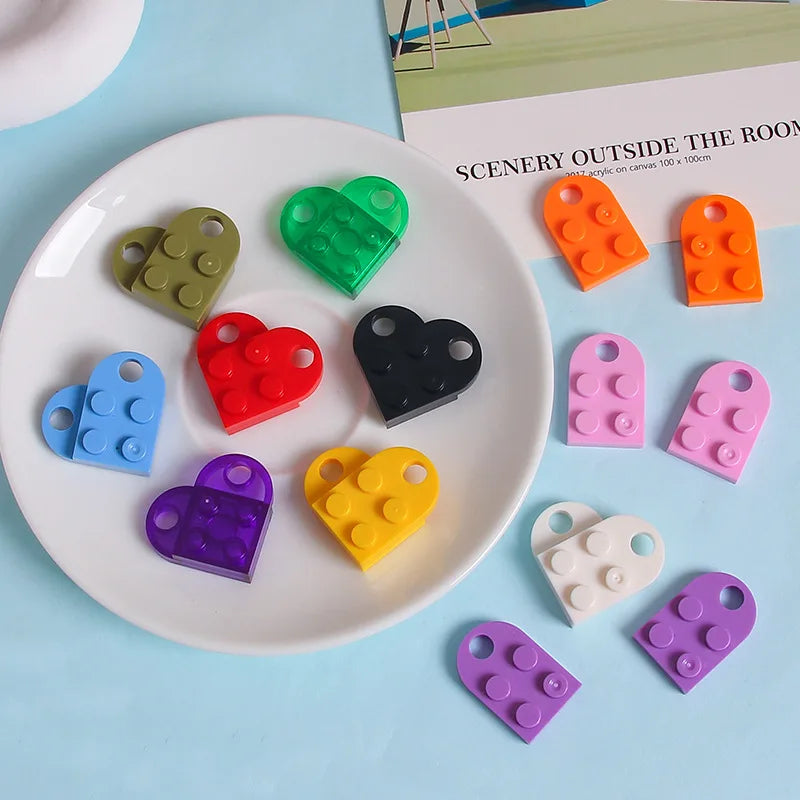 2-Piece Love Heart Brick Keychain Set - Matching Couple and Friendship Building Block Key Rings, Valentine’s Day Gifts