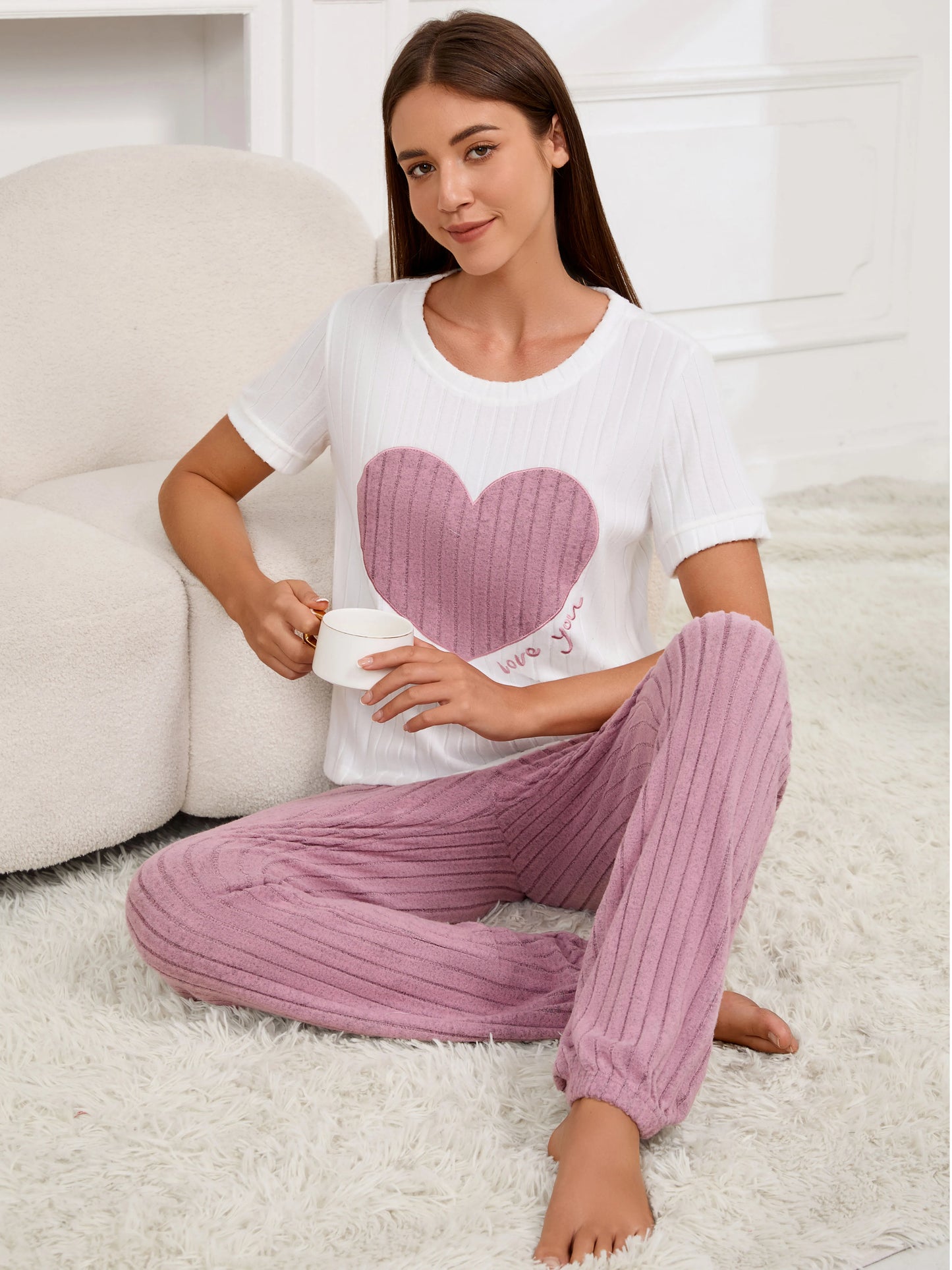 Women’s Heart Print Pajama Set – Short Sleeve Top & Pants Two-Piece Loungewear