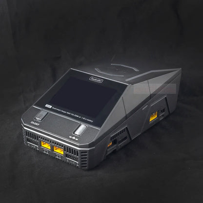 ToolkitRC Q6AC Charger — AC 400W/DC 1000W 4CH with USB A/Type-C, LiPo 1-6S, NiMH 1-16S, PB 1-10S, IPS Display