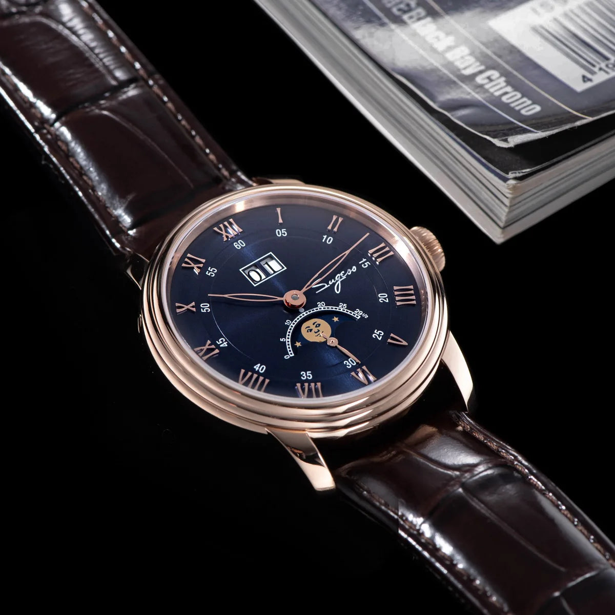 Sugess Moonphase Men’s Automatic Mechanical Watch — 40MM Stainless Steel with Seagull ST2528 Movement and Blue Sandstone Dial