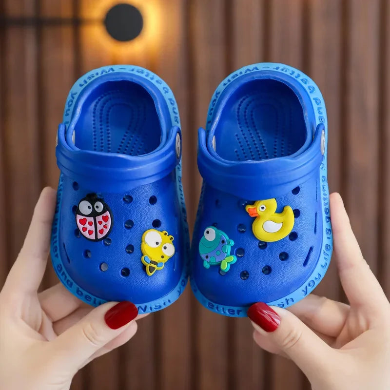 Summer Kids Garden Clogs – Lightweight Breathable Cartoon Slip-On Sandals for Boys & Girls, Baby Beach Slippers